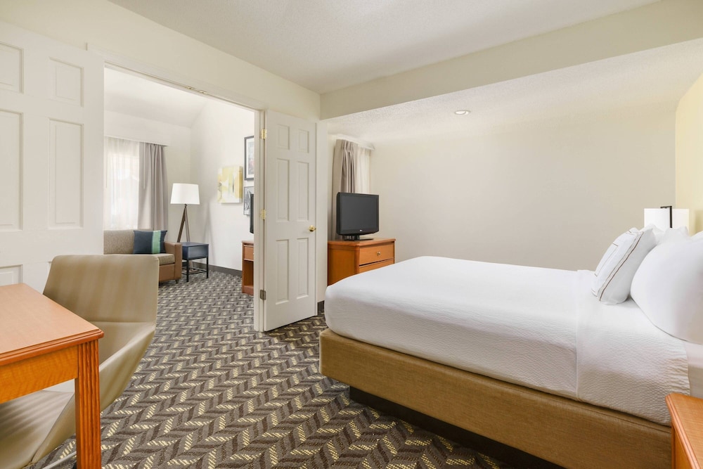 Residence Inn by Marriott Hartford Windsor - photo 3