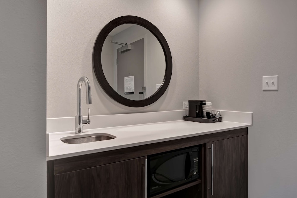 Hampton Inn & Suites Tampa Riverview Brandon - photo 22