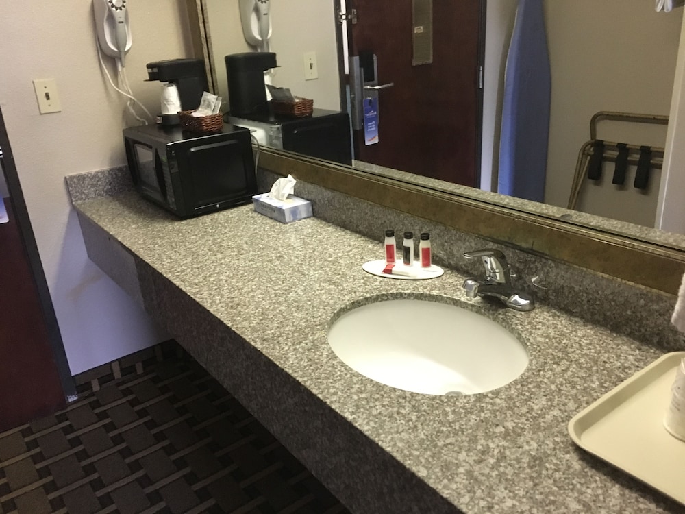 Quality Inn Lawton near Fort Sill - photo 15