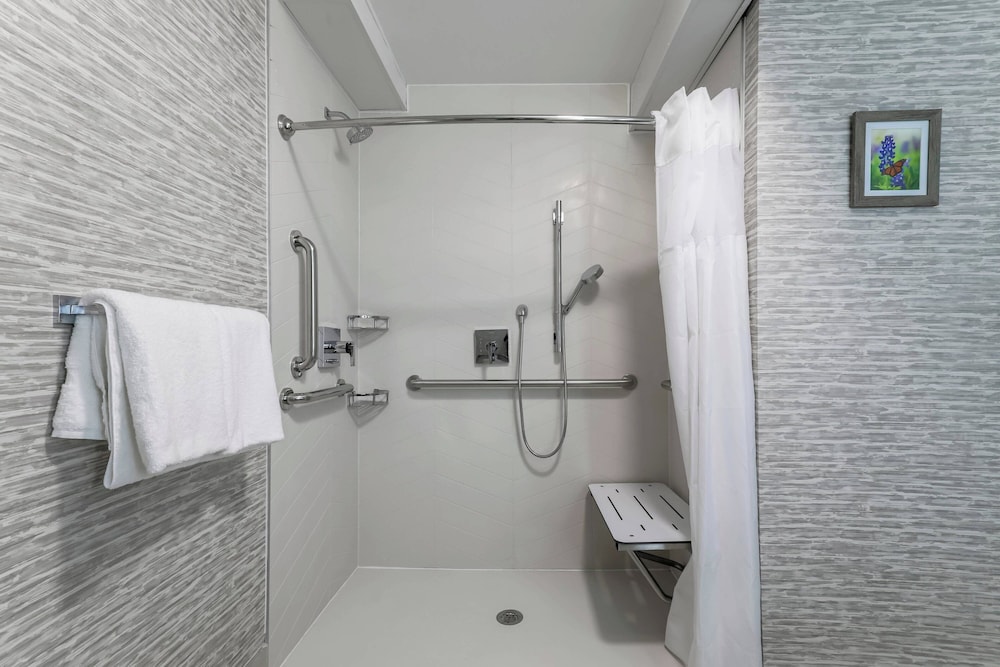 Fairfield Inn & Suites by Marriott Amarillo Central - photo 12
