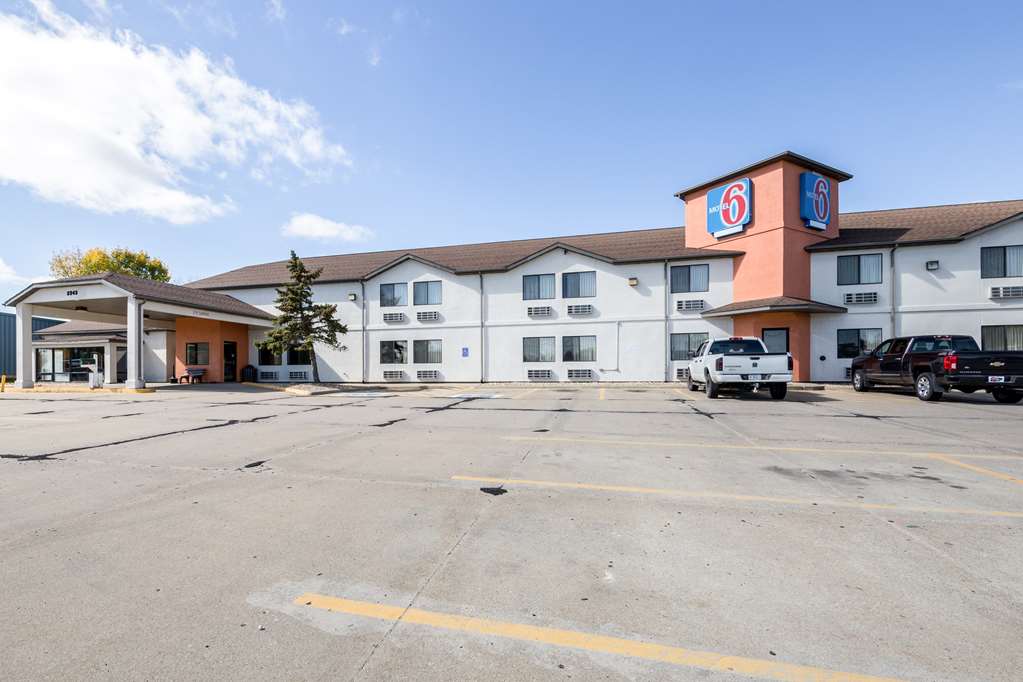 Motel 6 Waterloo IA - photo 2
