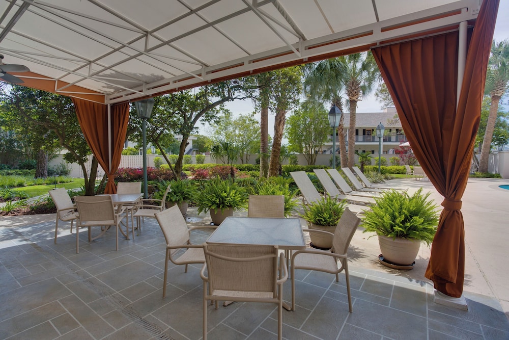 Crowne Plaza Executive Center Baton Rouge by IHG - photo 137
