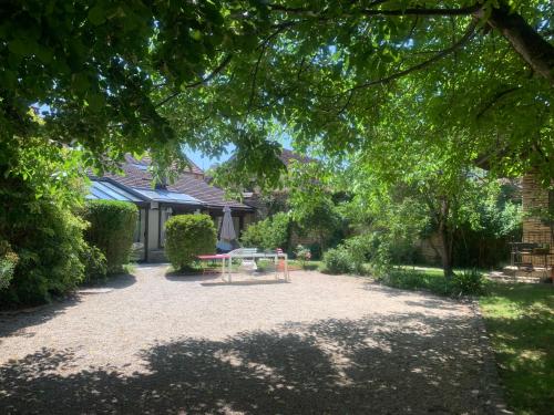 La Victoire de Noyers — hotel in Noyers-Sur-Cher