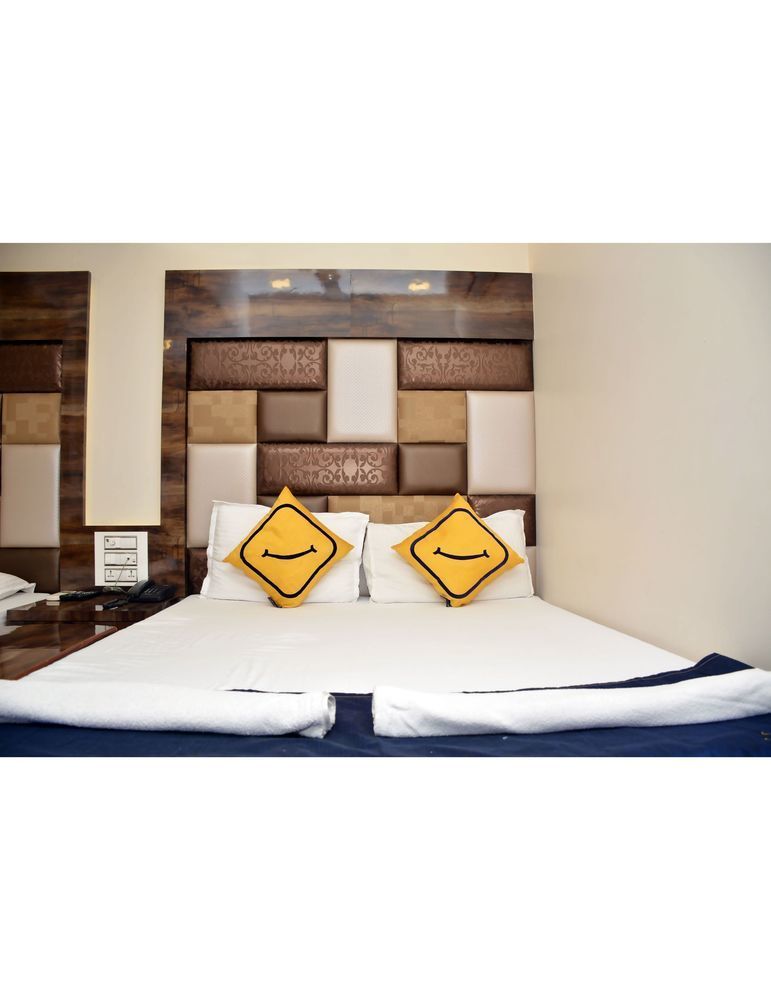 Gulf Hotel - last minute hotel in Mumbai