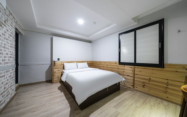 Seongnam Gaeul in Seongnam-Si, South Korea