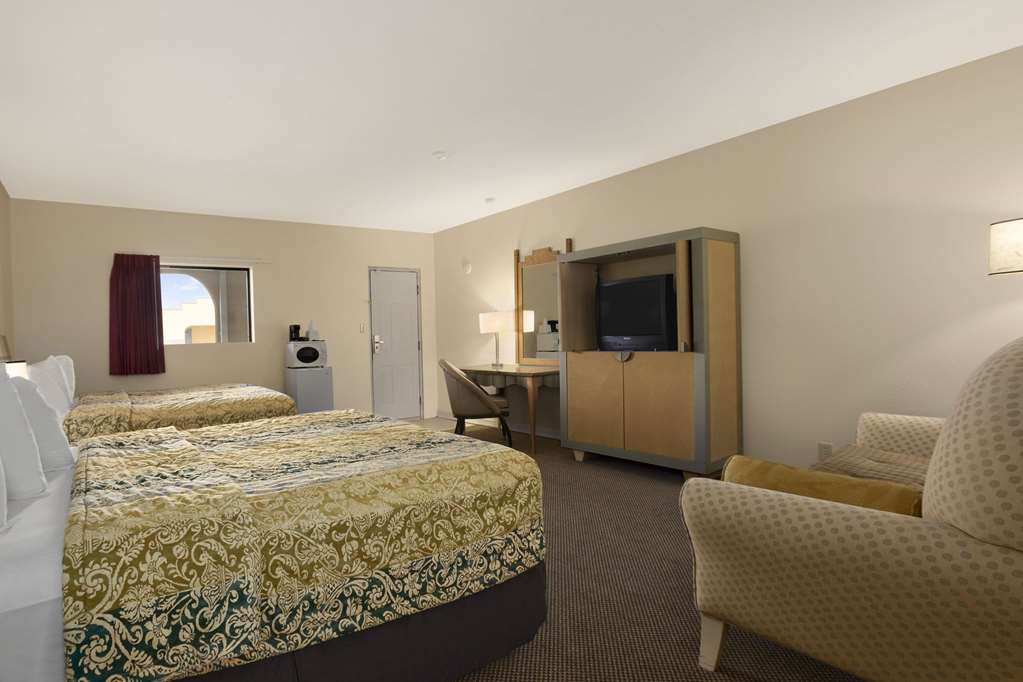 Travelodge by Wyndham Clovis - photo 7