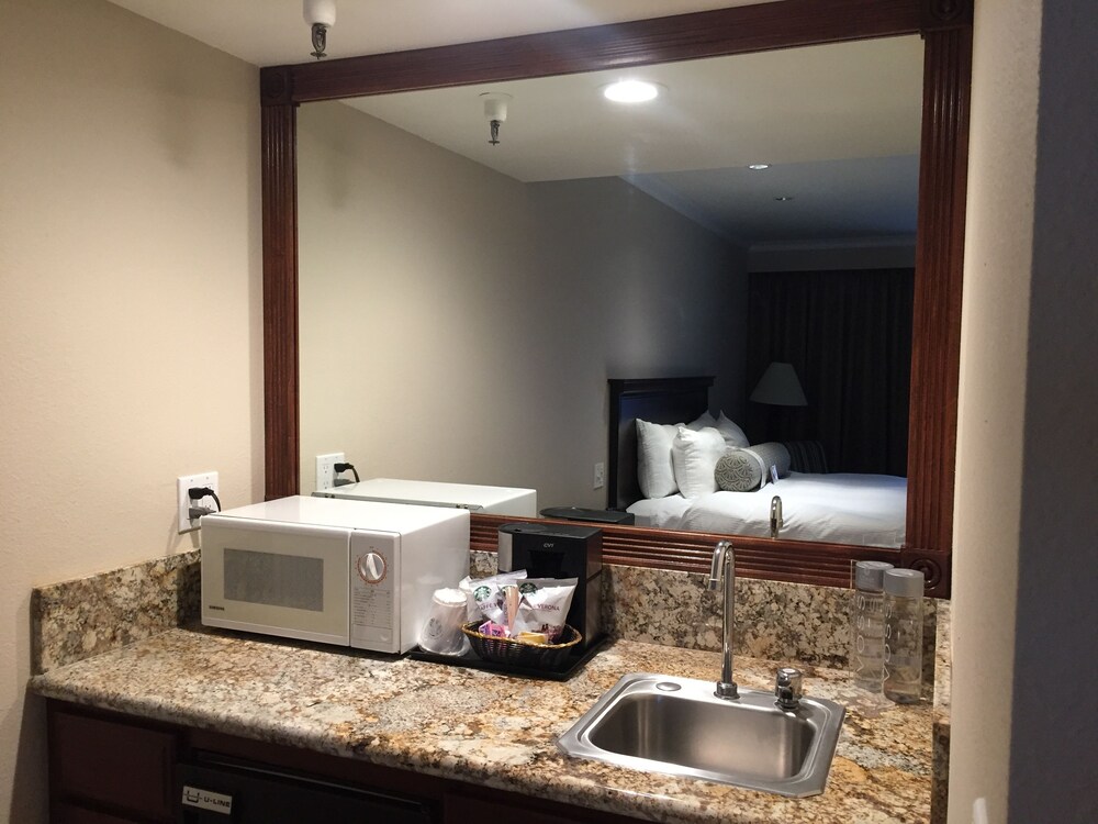 Coast Anabelle Hotel - photo 14