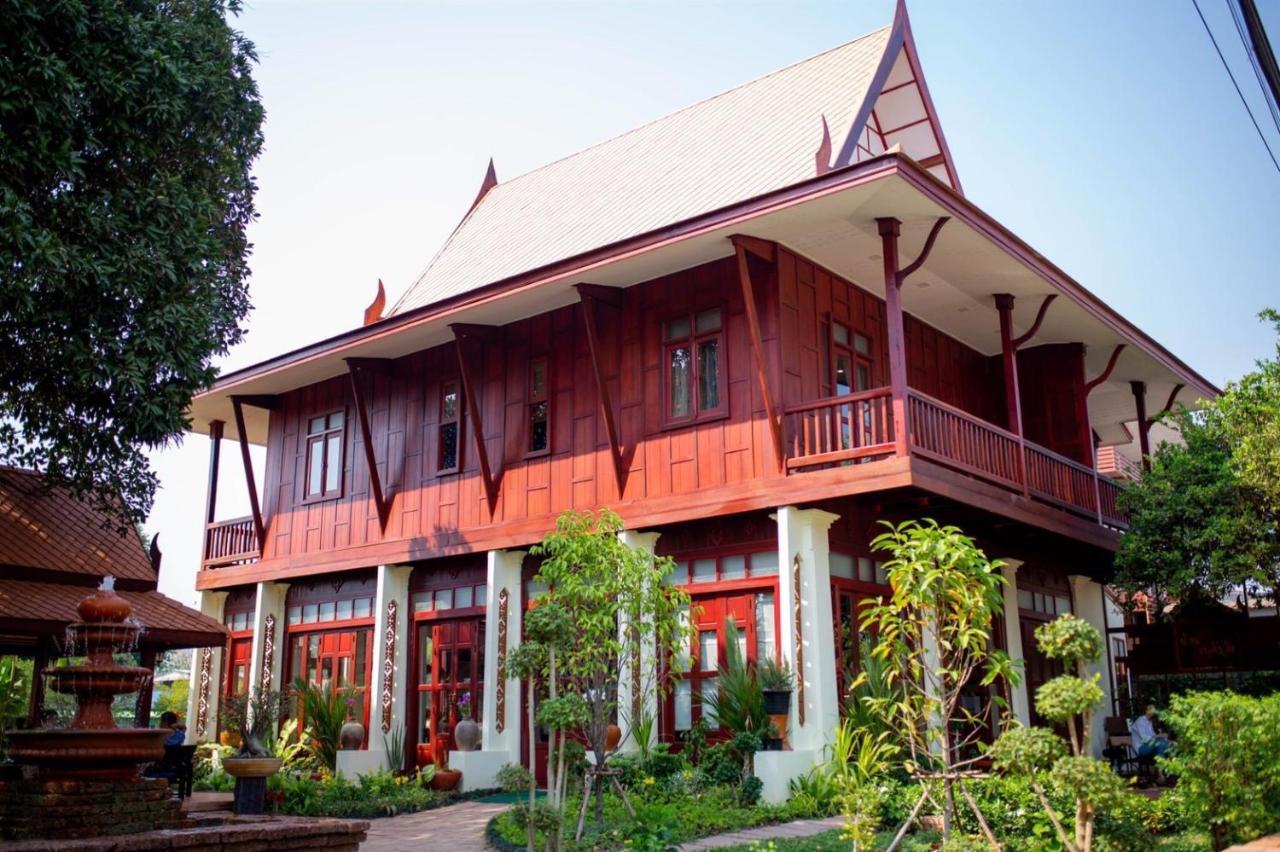 Baan Lhang Wangh บ้านหลังวัง in Phitsanulok, Thailand