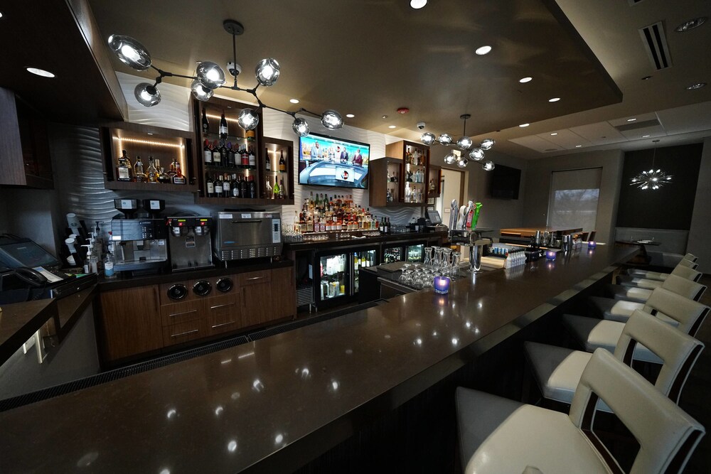 Renaissance Chicago Glenview Suites Hotel - photo 39