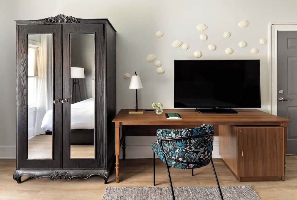 Kimpton Brice Hotel by IHG - photo 14