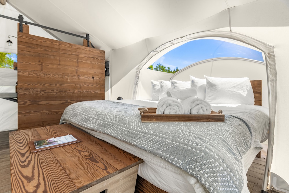 Under Canvas Acadia - photo 7