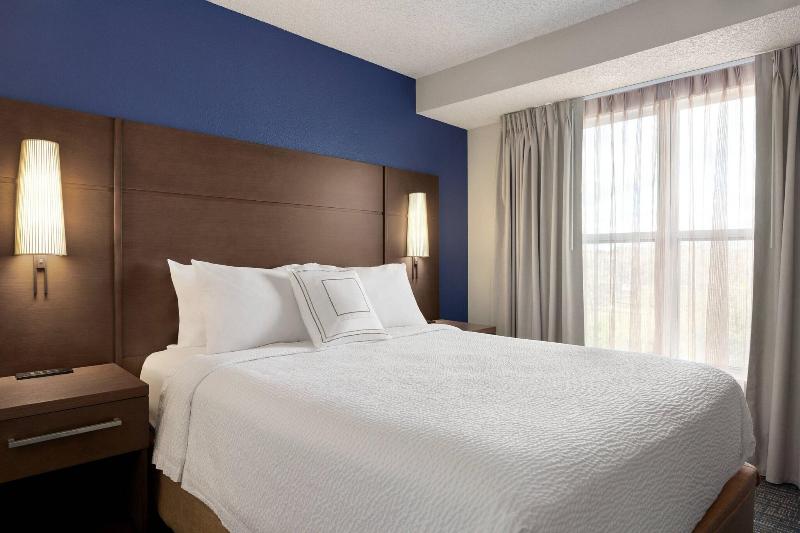 Residence Inn by Marriott Roseville - photo 15