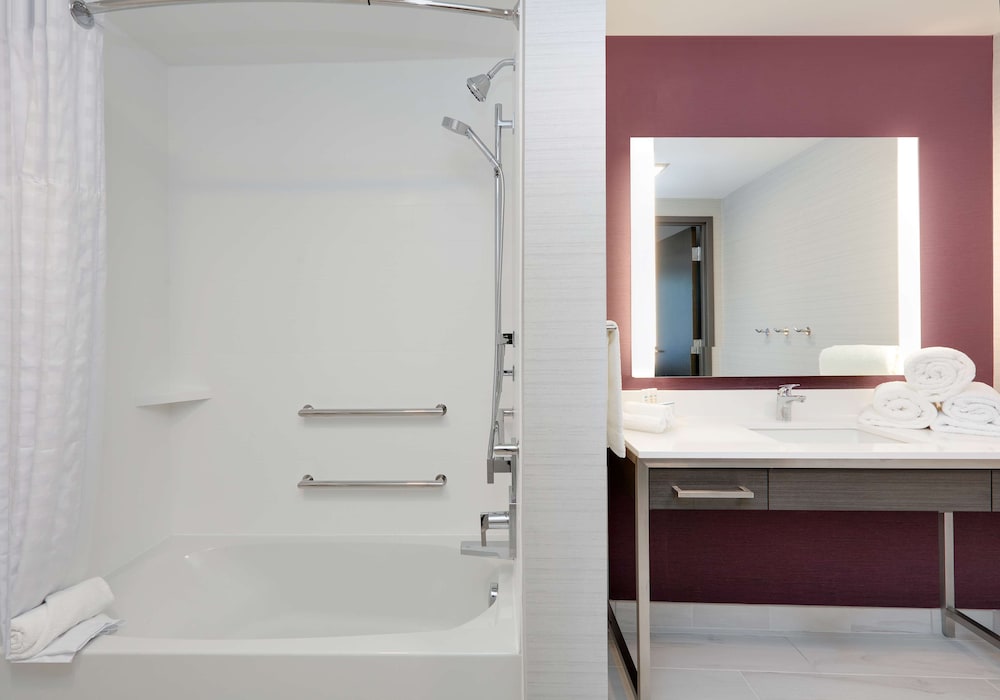 Homewood Suites by Hilton Irvine Spectrum Lake Forest - photo 19