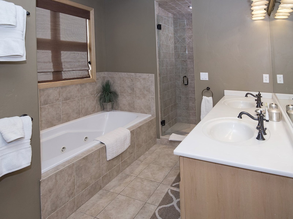 Glacier Court 1854 A - photo 44