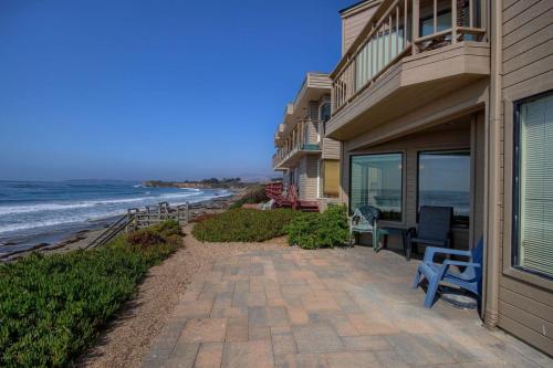Beachfront Spring Special in Cambria, United States