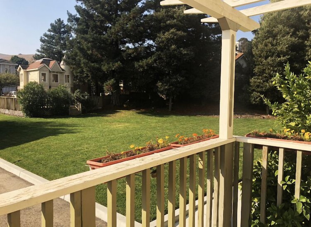 River Rd. Mansion - photo 48