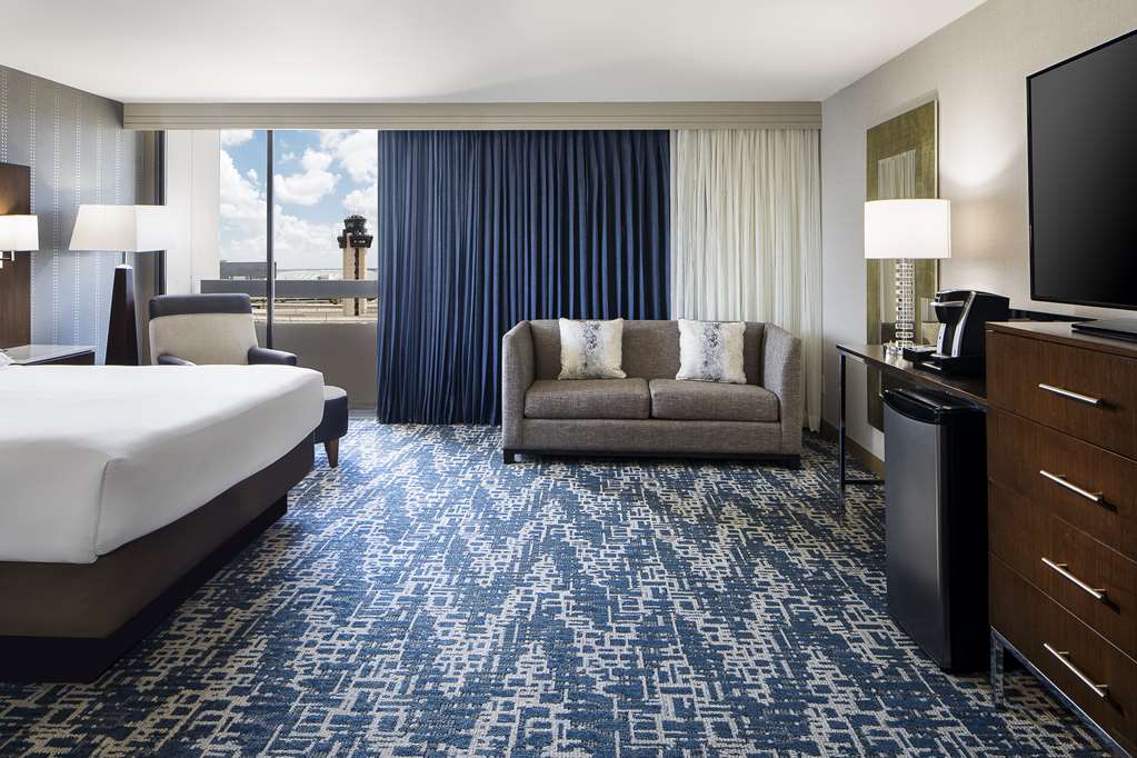 Hyatt Regency DFW International Airport Adjacent to Terminal C - photo 9