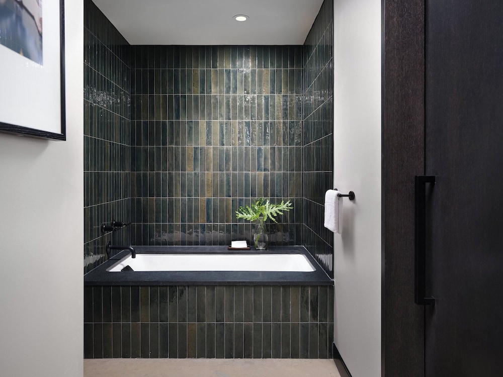 Kimpton Santo San Antonio Riverwalk by IHG - photo 27