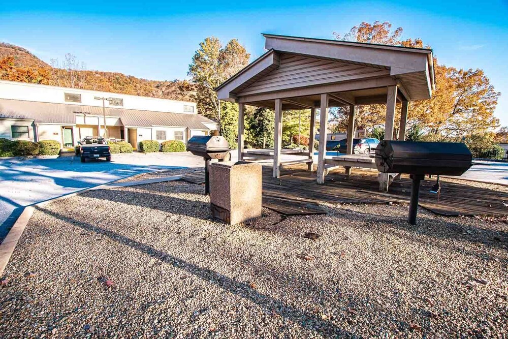 Mountain Loft Resort - photo 28