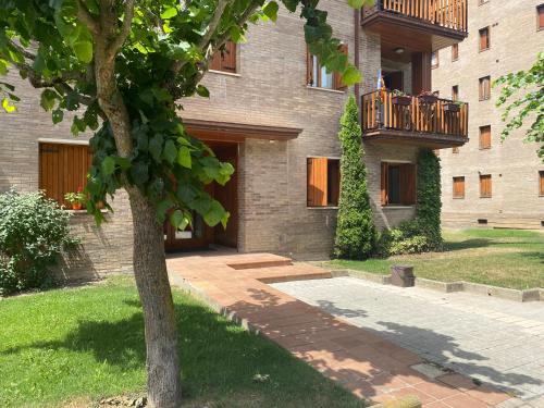 Acogedor Piso En Sort Con Piscina in Sort, Spain