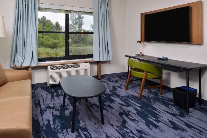 Fairfield Inn & Suites by Marriott Canton - photo 58