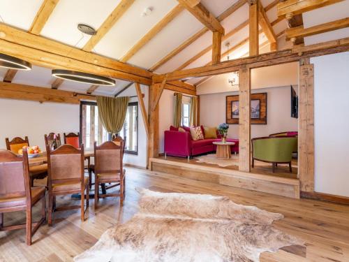 Biber Art Apartment 1 — 4-Star Luxury Hotel in Biberwier, Austria