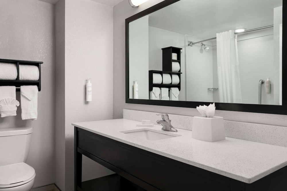 Hampton Inn Stafford Quantico & Conference Center - photo 22