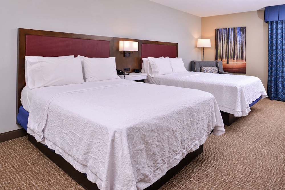Hampton Inn Lexington Historic District - photo 18
