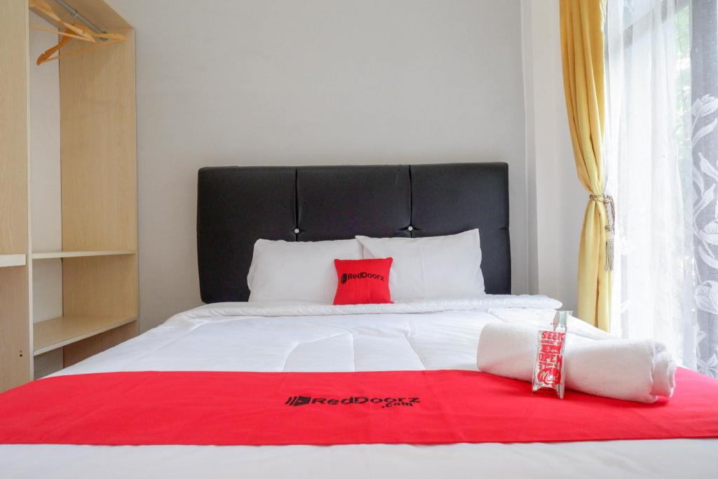 Reddoorz Kratonan Solo — Surakarta