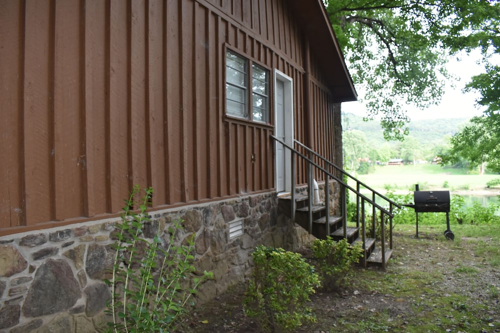 Jack's White River Fishing Resort - photo 90