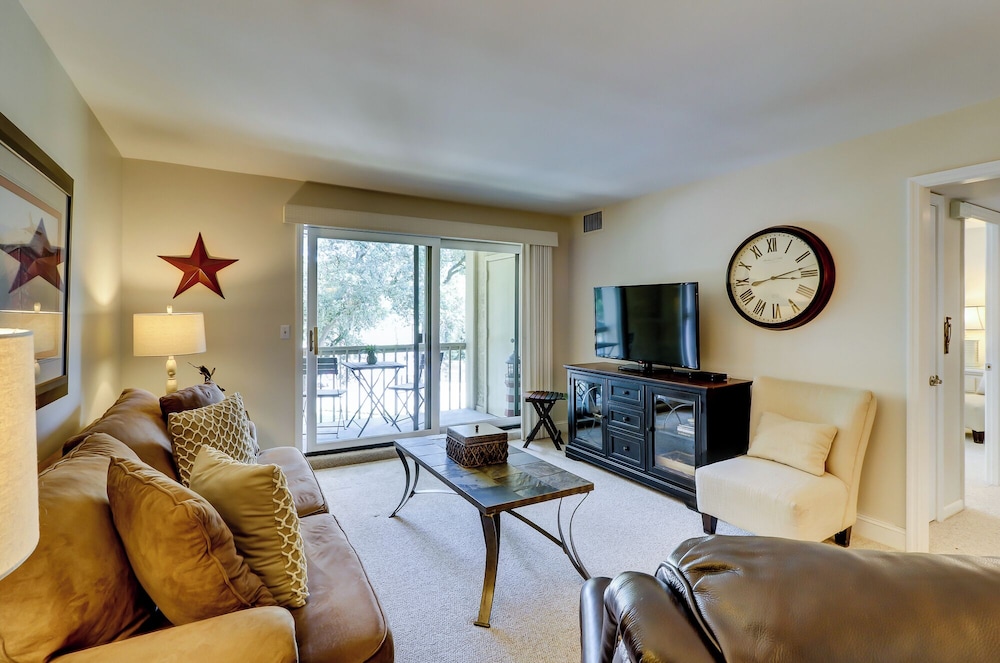 920 Cutter Court at the Sea Pines Resort - photo 5