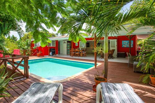 Piscadera Bay bungalow Kolibri — 4-Star Luxury Hotel in Willemstad, CURAÇAO