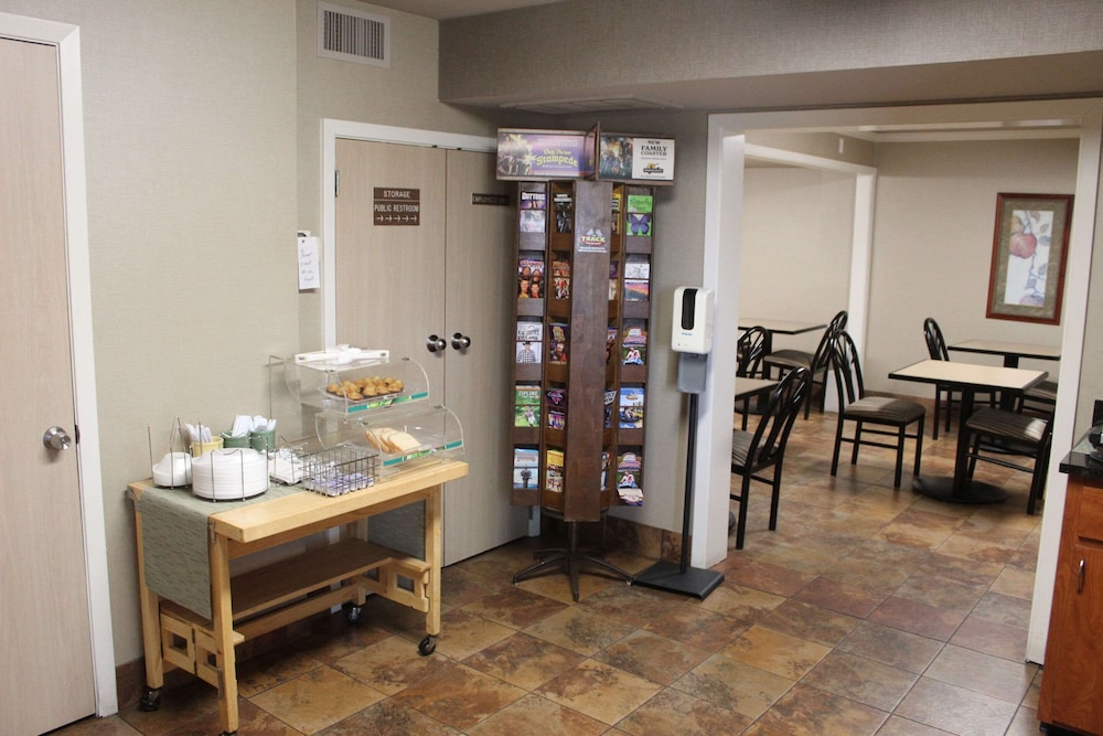 Quality Inn Conway Greenbrier - photo 33