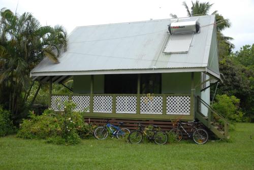 Ginas Garden Lodges Aitutaki 4 Self Contained Lodges In A Beautiful Garden — Unknown City