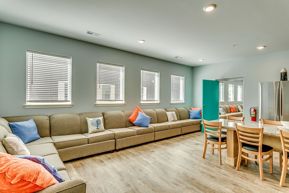 Together Resorts Cherry Grove Resort at 5405 A N Ocean Blvd - photo 38