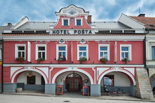 Hotel Posta — Sobotka