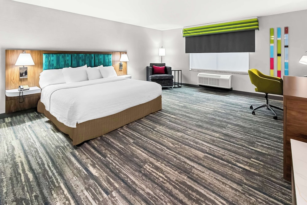 Hampton Inn by Hilton Dayton South - photo 21