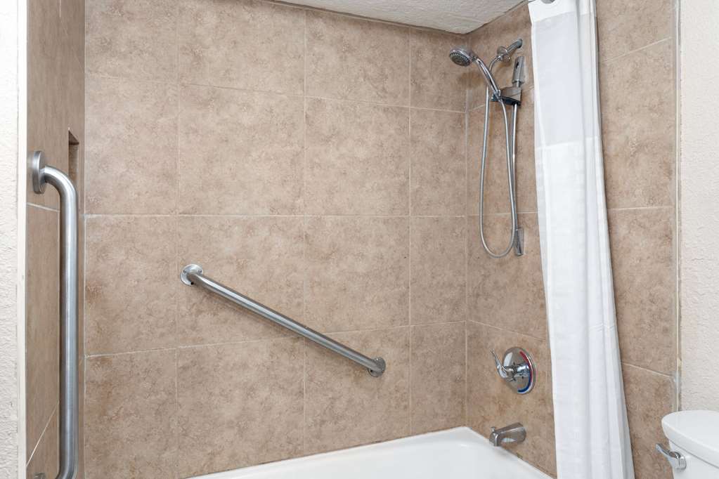 Days Inn by Wyndham Wildwood I 75 - photo 8
