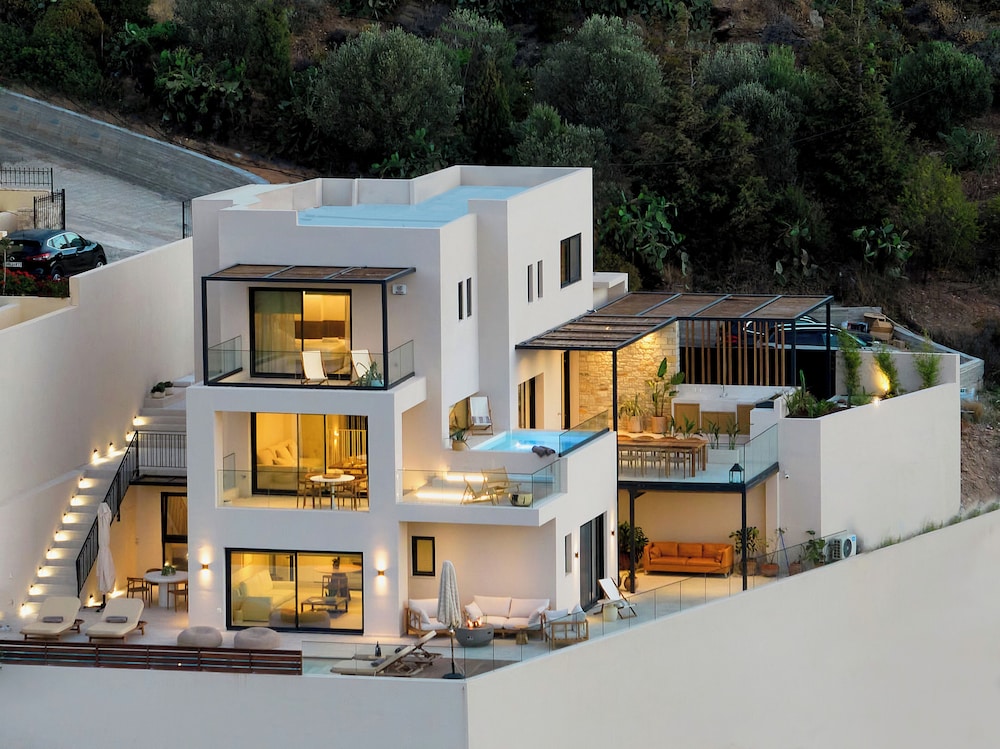 The Nook luxury Living at the Edge of Tranquility in Irakleion, Greece