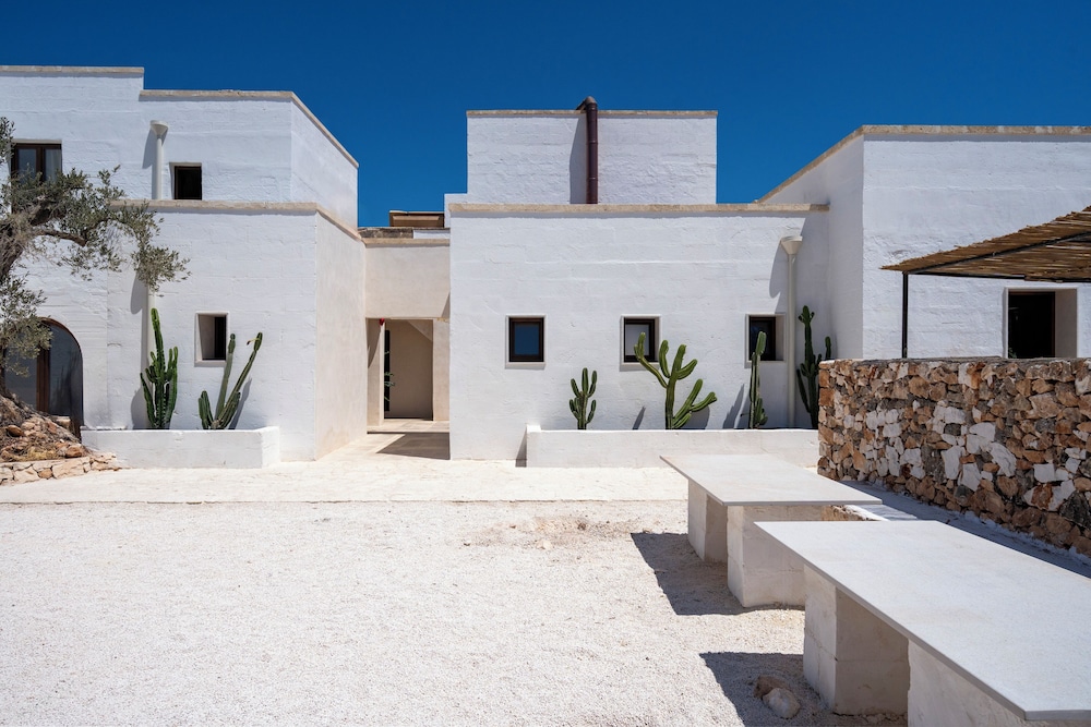 Masseria Guadalupe — 4-Star Luxury Hotel in Ostuni, Italy