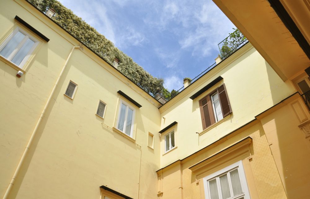 Pignatelli Apartment — 4-Star Luxury Hotel in Naples, Italy