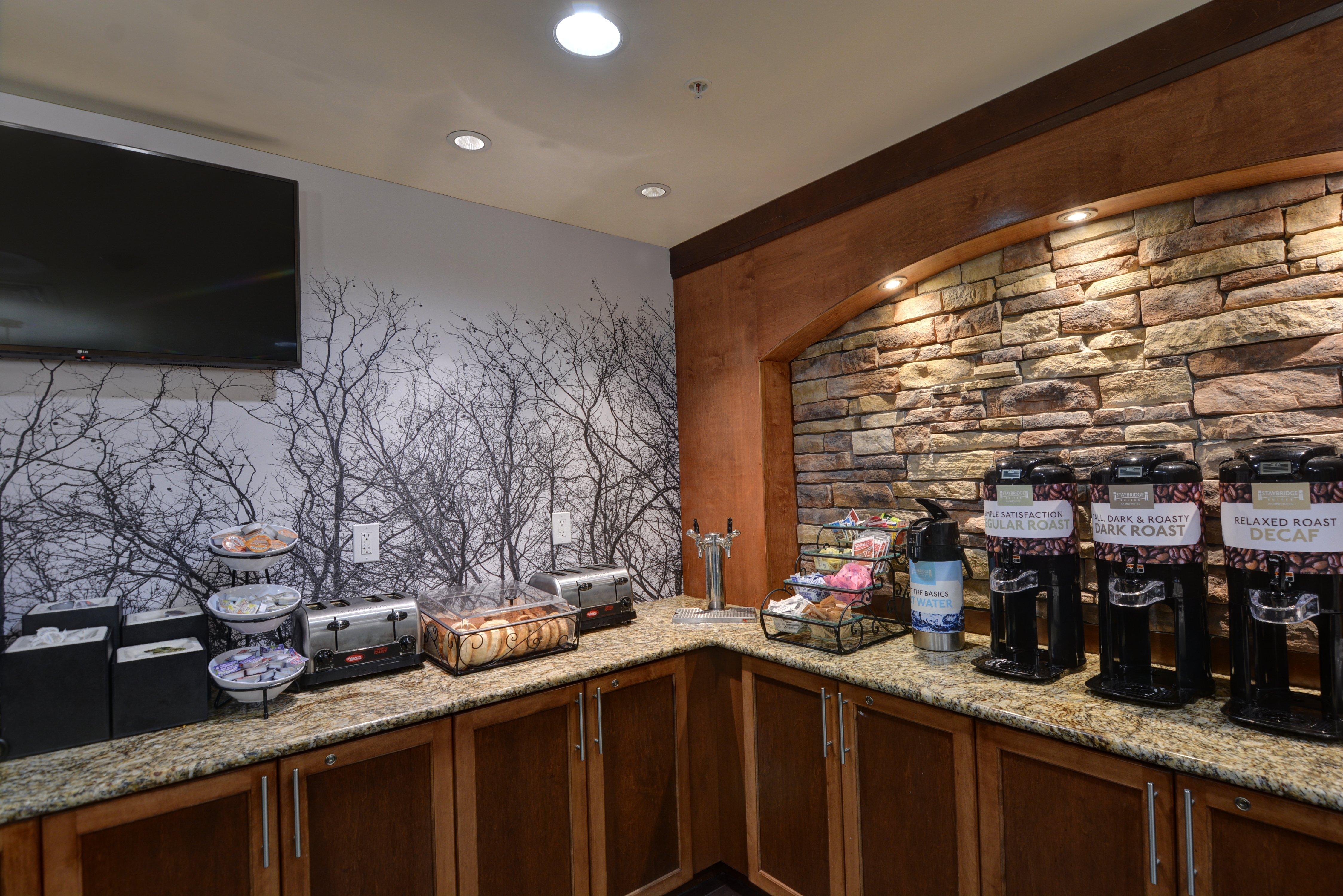 Staybridge Suites Lakeland West - photo 33