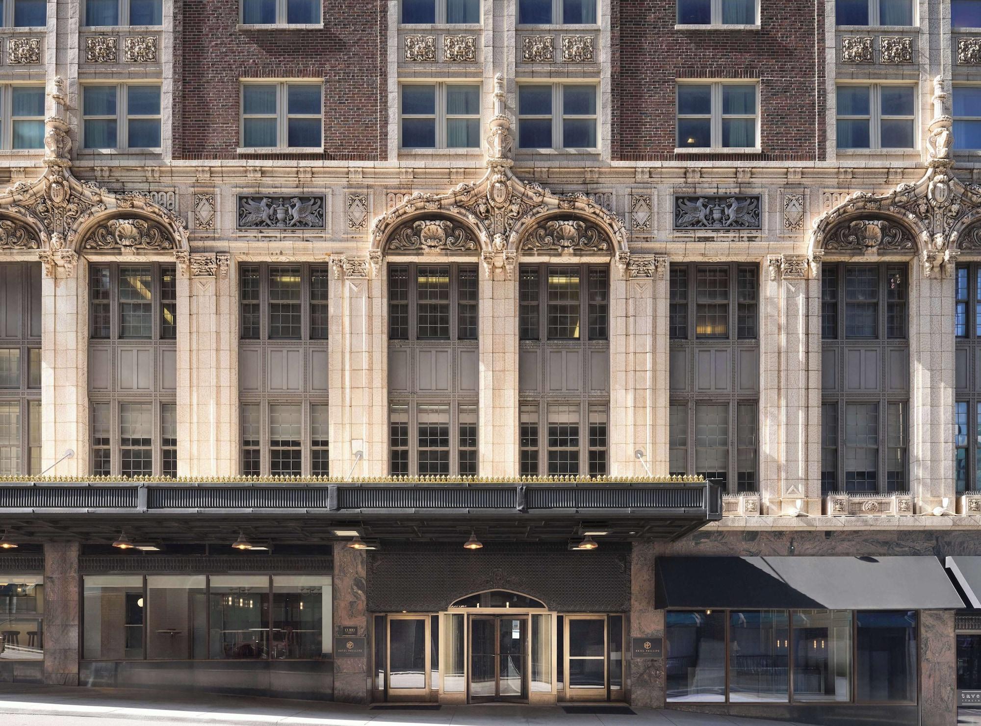 Hotel Phillips Kansas City Curio Collection by Hilton - photo 7