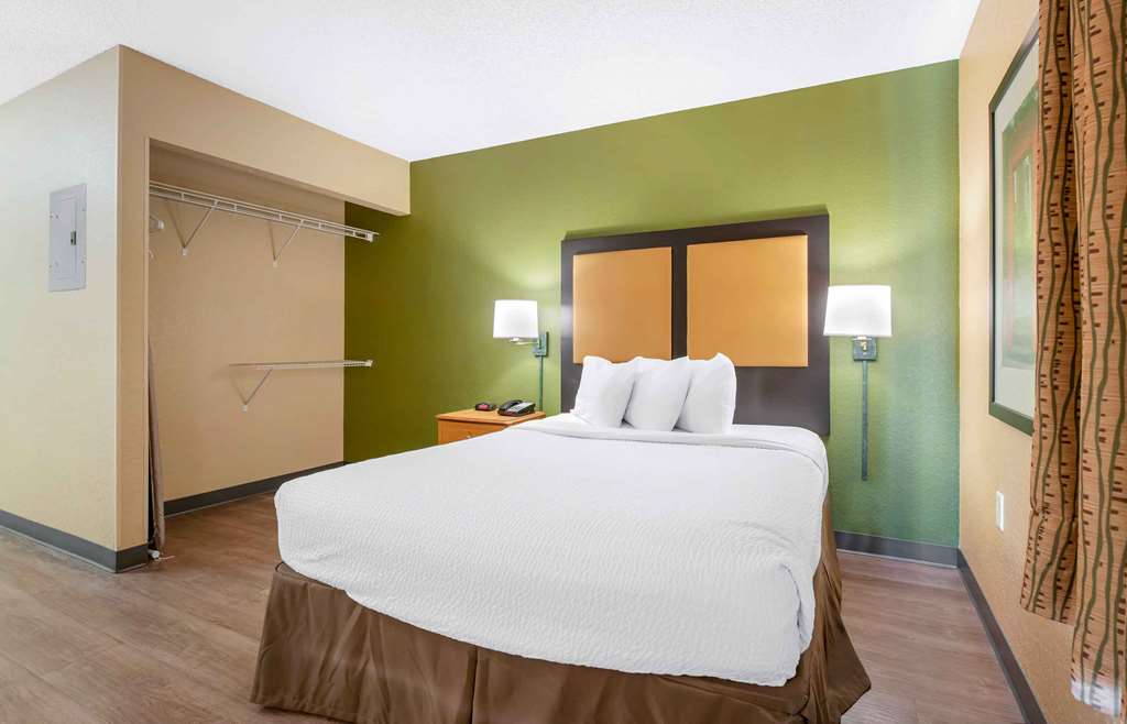 Extended Stay America Select Suites Jacksonville Baymeadows - photo 9