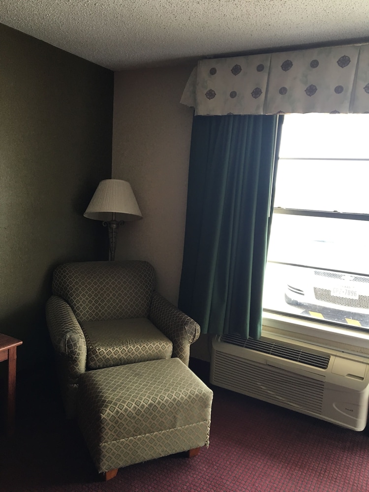 Plaza Inn Big Spring - photo 16
