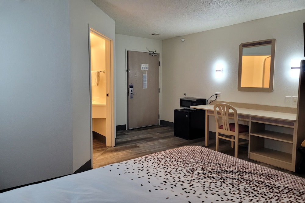 Modern Stay 39 Lakeview By OYO Minonk - photo 44