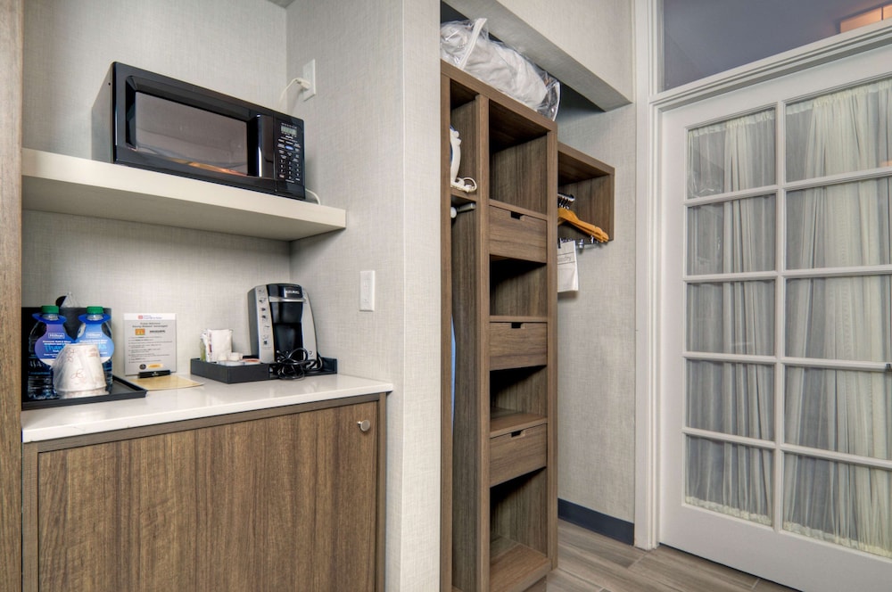 Hilton Garden Inn Livermore - photo 16