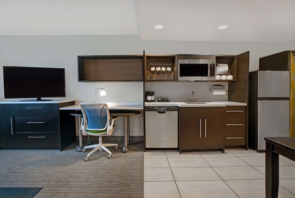 Home2 Suites Asheville Airport - photo 18