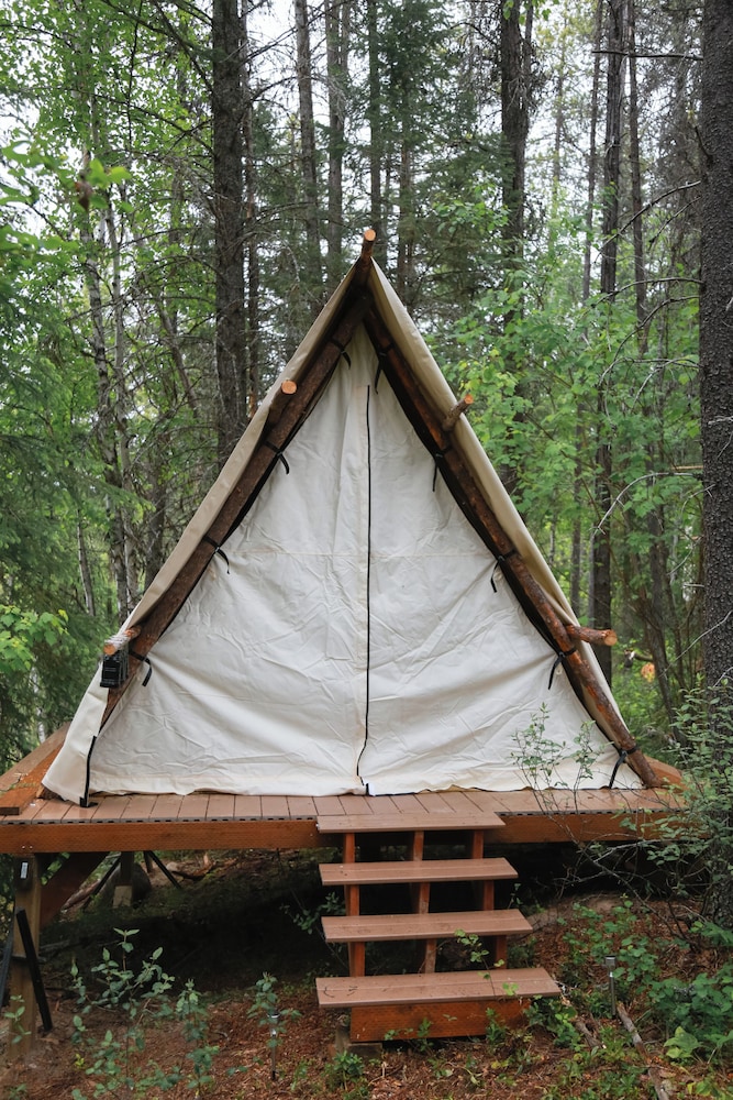 Glacier Glamping - photo 14