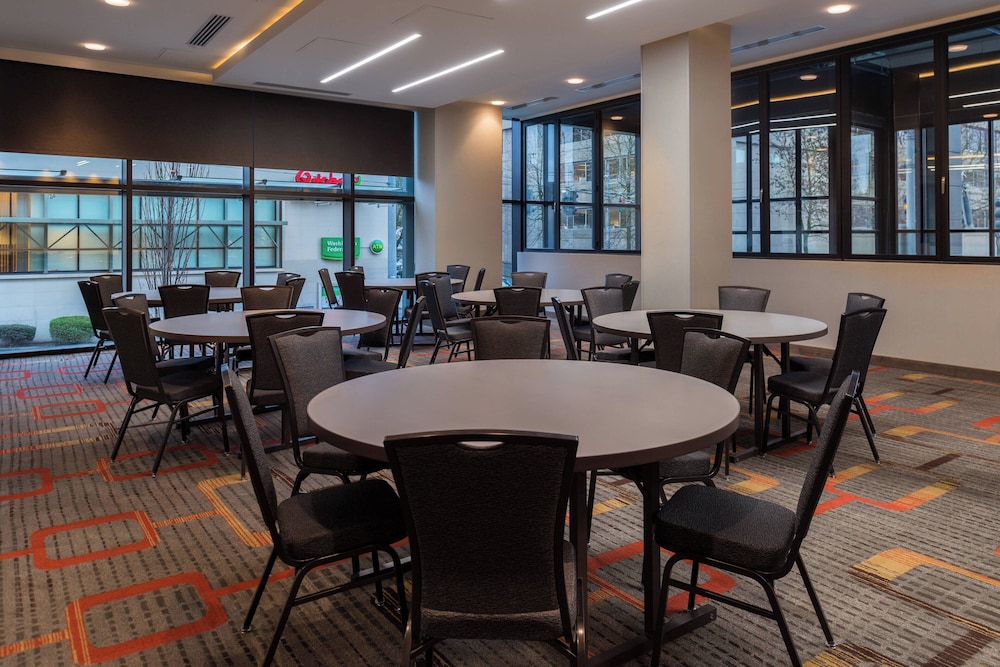 Residence Inn by Marriott Seattle University District - photo 34